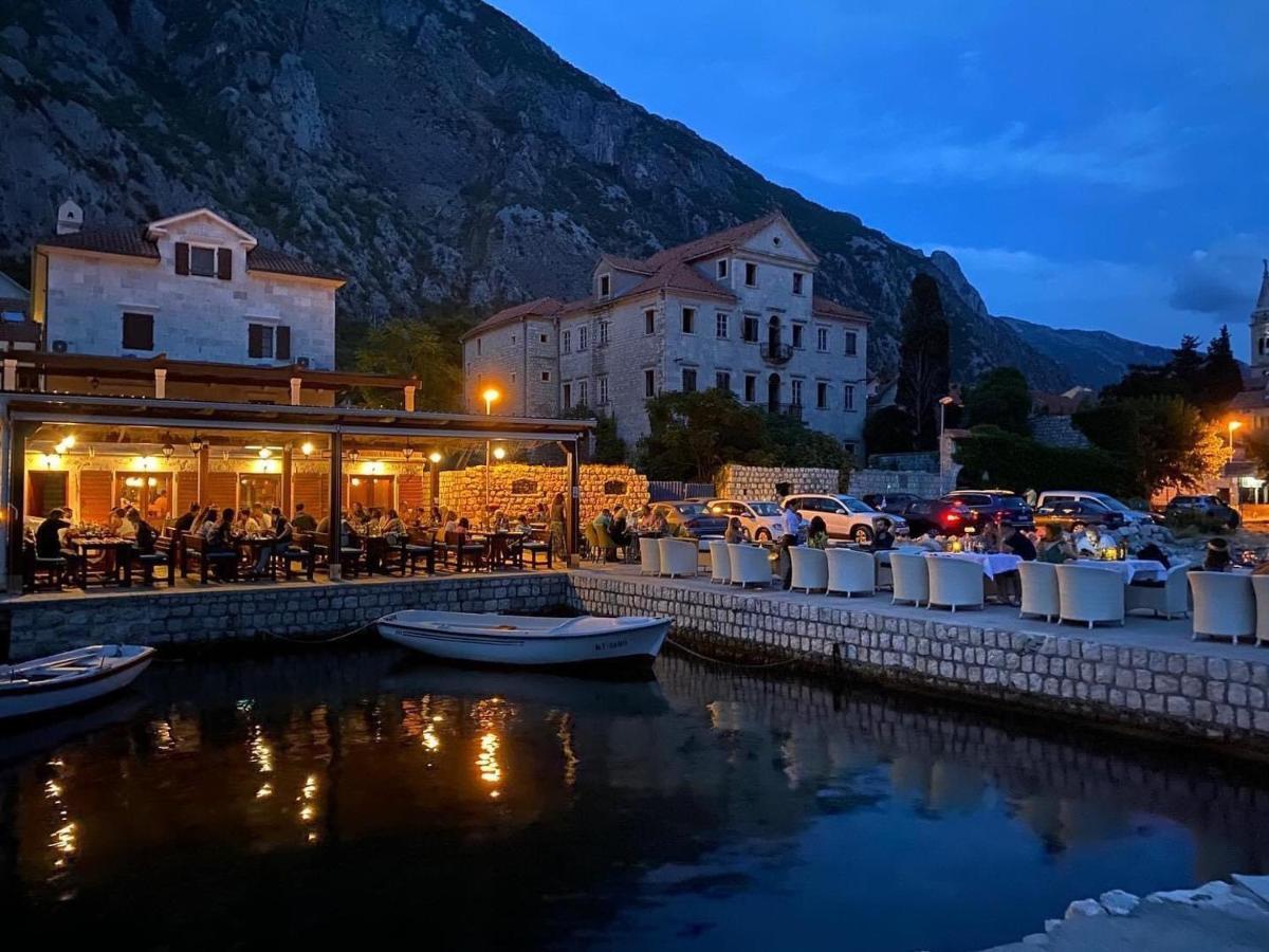 Apartments Barba Kotor Exterior foto