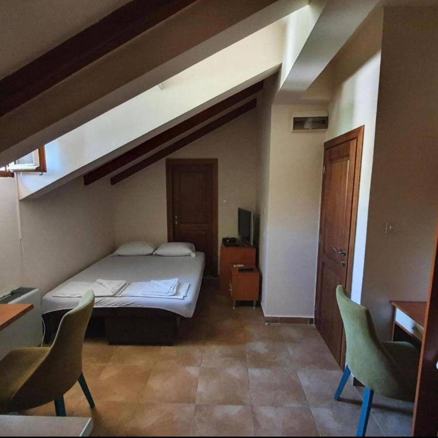 Apartments Barba Kotor Exterior foto